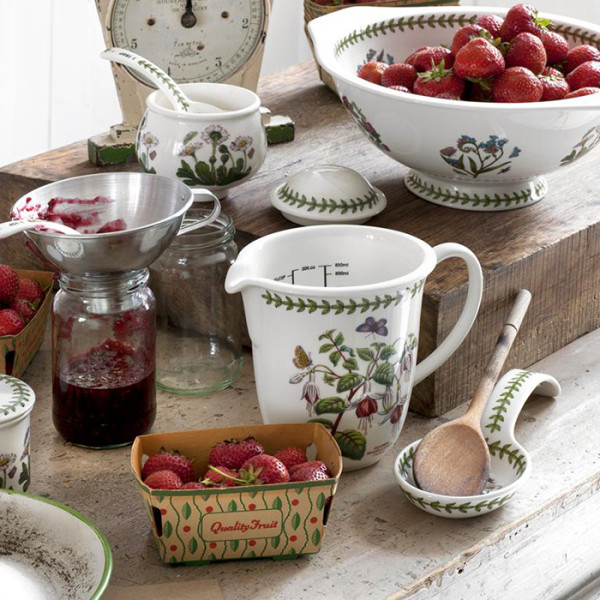 Botanic Garden Measuring Jug 0.85L 30oz. Botanic Garden Measuring Jug 0.85L 30oz.